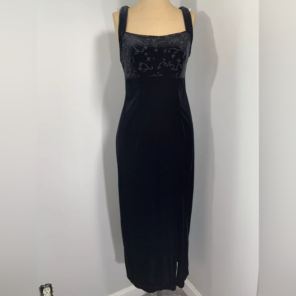 NWT CDC Stretch Velvet Maxi Dress - Size 14